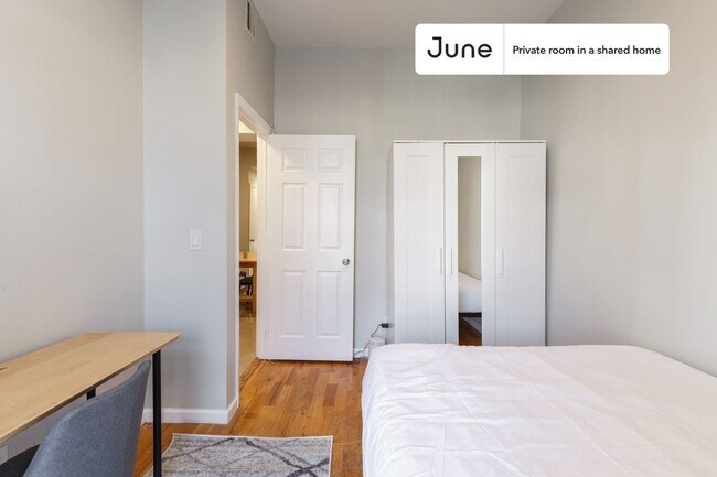 Building Photo - Room in Shared 4 bed/2 bath home