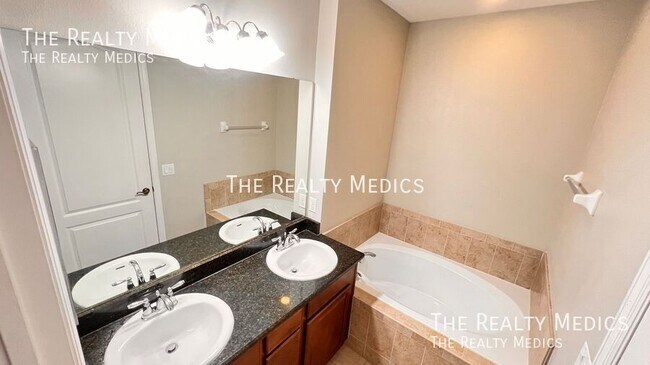 Building Photo - 1900 Garden Sage Dr