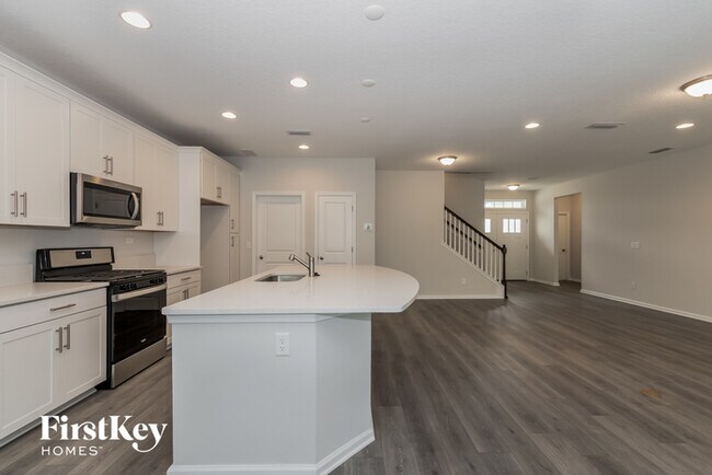 Building Photo - 2801 Copperwood Ave