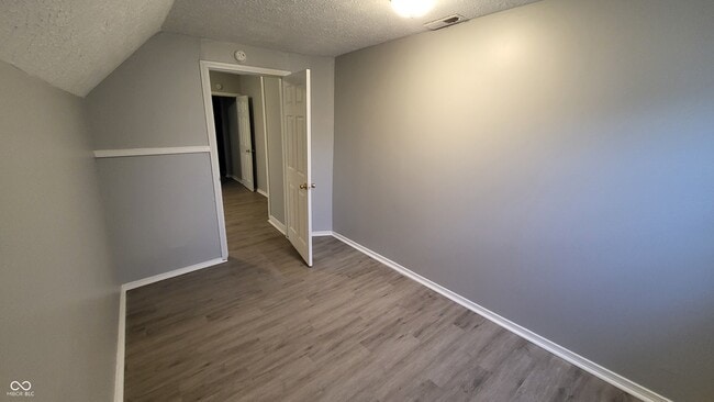 Building Photo - 653 Birch Ave