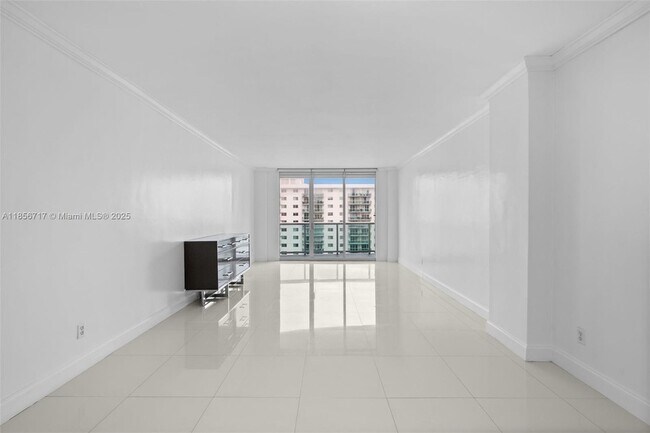 Building Photo - 19390 Collins Ave