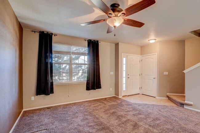 Building Photo - 5 bedroom single family home in Castle Rock.