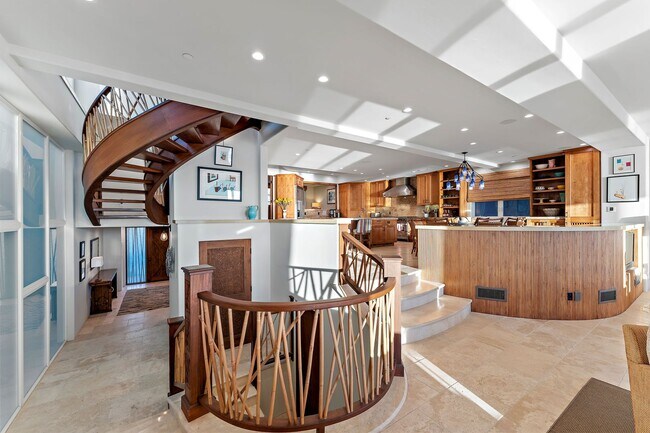 Building Photo - GORGEOUS CUSTOM BEACH HOME - Solimar Beach Colony