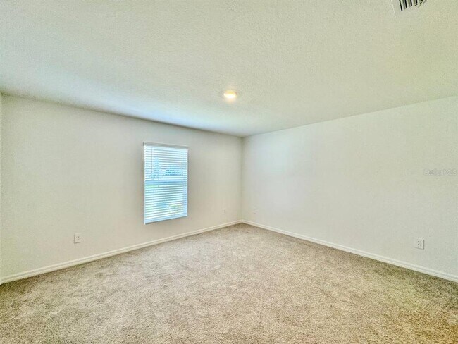 Building Photo - 10275 Purple Leaf Ct