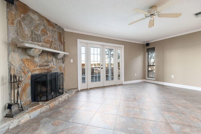 Building Photo - 202 Snug Harbour Dr