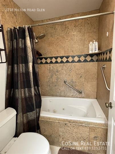 Building Photo - 2218 Hilton Head Glen