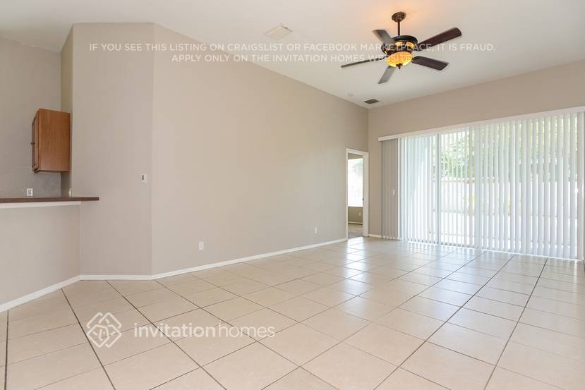 Building Photo - 1314 Vinetree Dr
