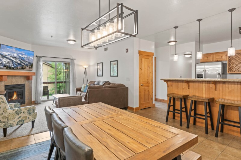 Building Photo - 5501 Lillehammer Ln