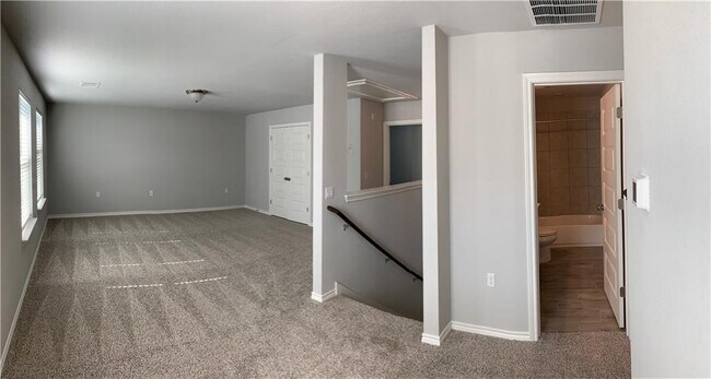 Building Photo - 1317 Ambler Dr