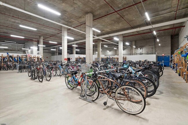 Building Photo - 3101 Boardwalk