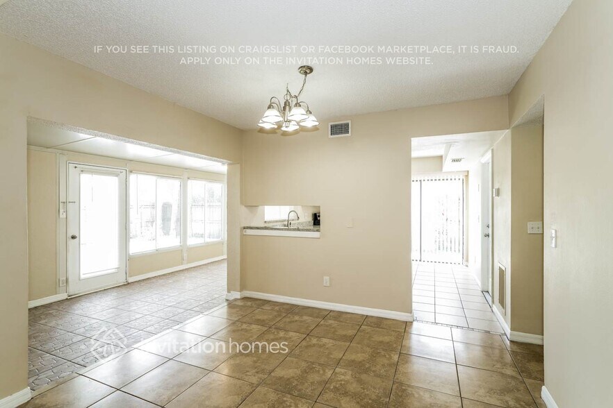 Building Photo - 10507 Chadbourne Dr