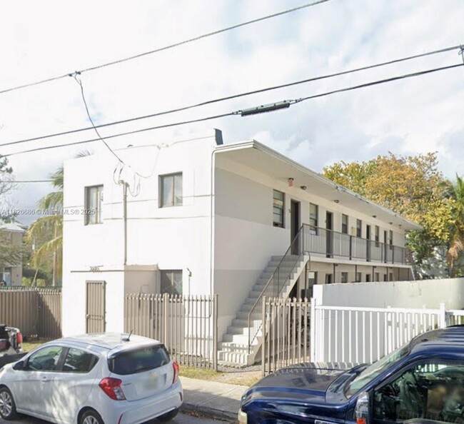 Primary Photo - 3685 Frow Ave