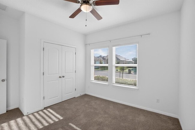Building Photo - 108 Meadow Wood Cv