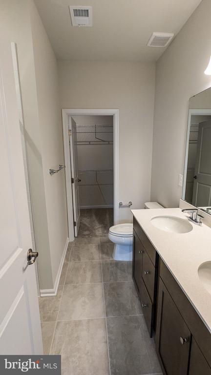 Building Photo - 9376 Tanfield Dr