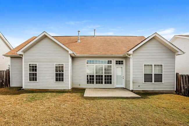 Building Photo - 11878 Meadhaven Dr