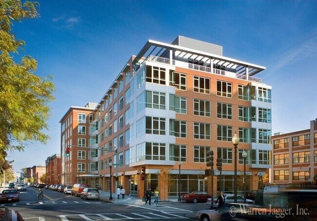 Building Photo - 2 bedroom in Boston MA 02118