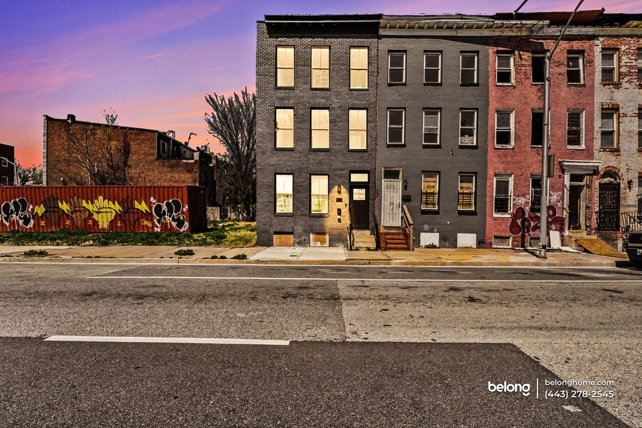 Building Photo - 1032 W Franklin St
