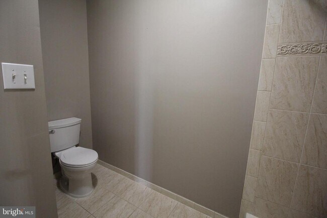 Building Photo - 151 Jackson St