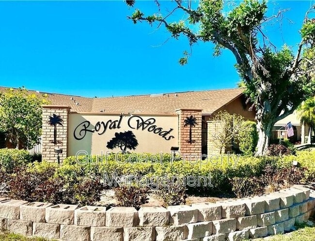 Building Photo - 6492 Royal Woods Dr