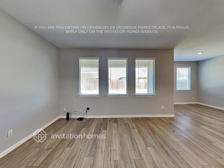 Building Photo - 1224 Sequoia Ln