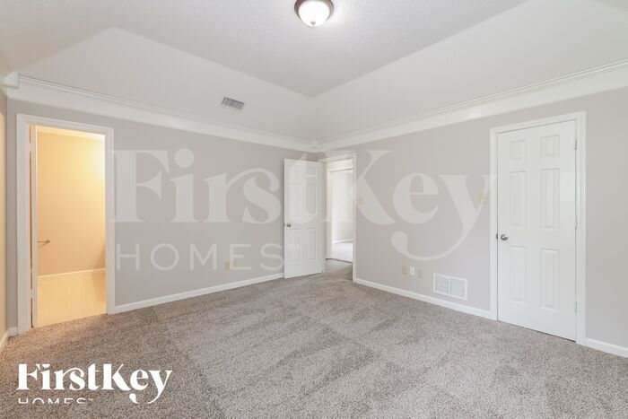 Building Photo - 7517 Port Albert Ln