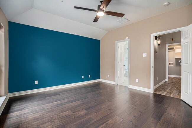 Building Photo - 9338 Stoneridge Canyon Ln