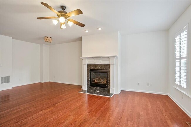 Building Photo - 4398 Village Field Place