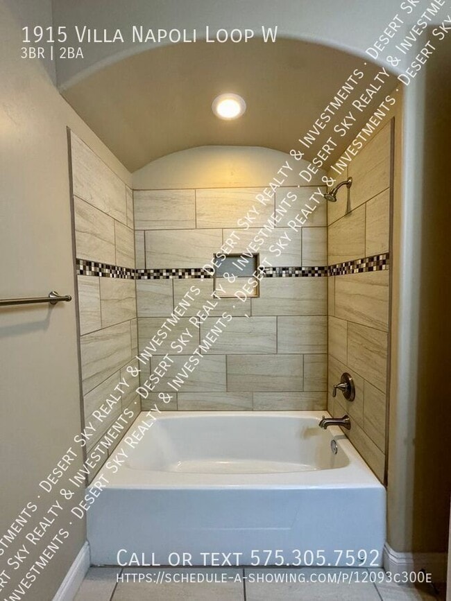 Building Photo - 1915 Villa Napoli Loop W