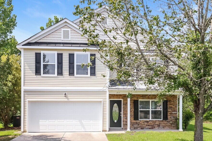 Primary Photo - 1317 Bray Dr