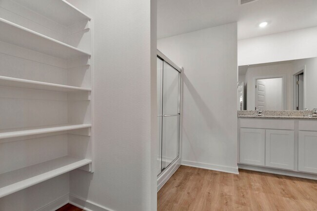 Building Photo - Brand-New 4 Bedroom Home in Prairie Grove!...