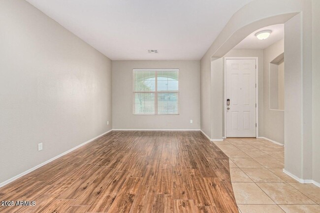 Building Photo - 15064 W Westview Dr