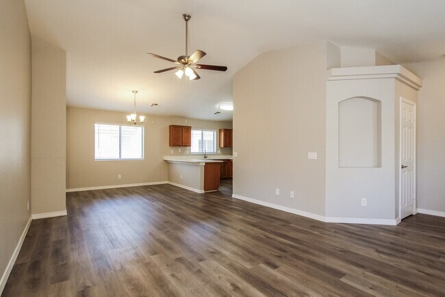 Building Photo - 23257 W Cocopah St