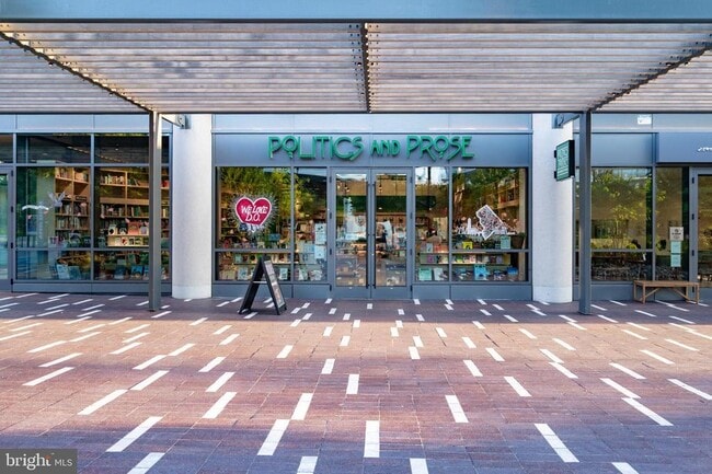 Building Photo - 429 N St SW