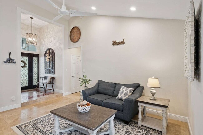 Building Photo - 4571 Kawilla Crest Pl