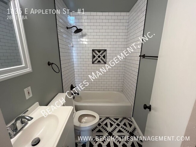 Building Photo - Move In Special $500 off first months rent...