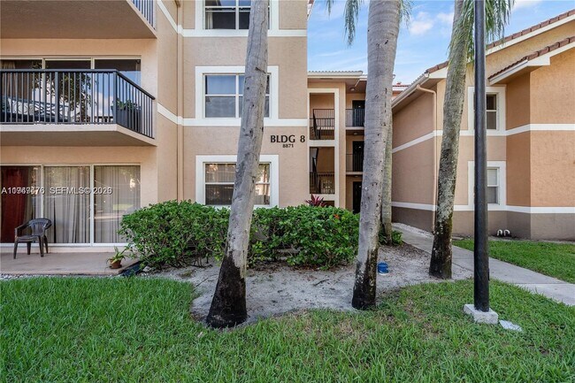 Building Photo - 8871 Wiles Rd