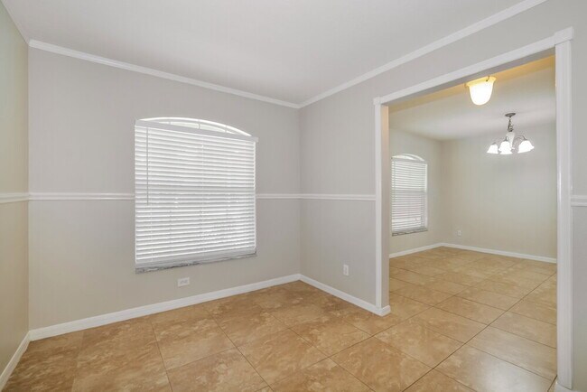 Building Photo - 708 Haven Oak Ct