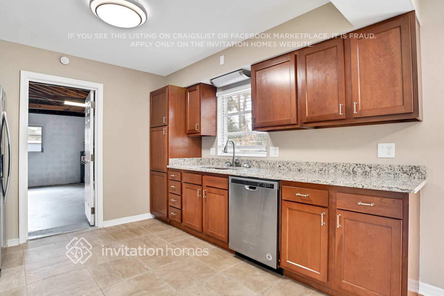 Building Photo - 2800 Clearfield Ave