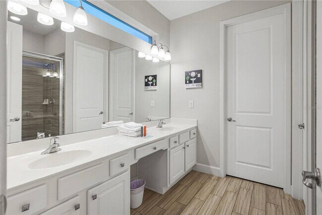 Building Photo - 2689 Calistoga Ave