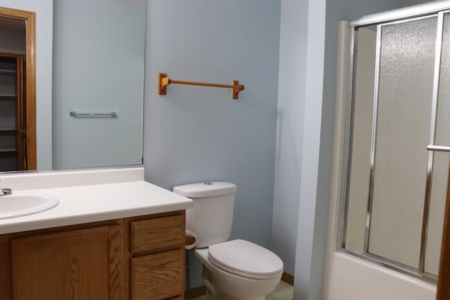 Building Photo - 6414 Pizarro Cir
