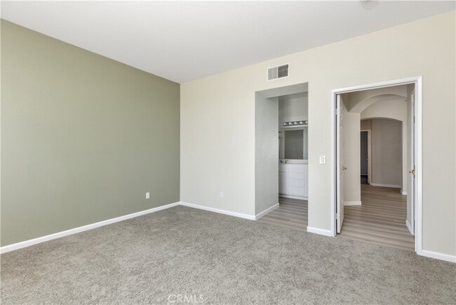 Building Photo - 721 Big Spring Dr