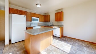 Building Photo - Olson Apartments