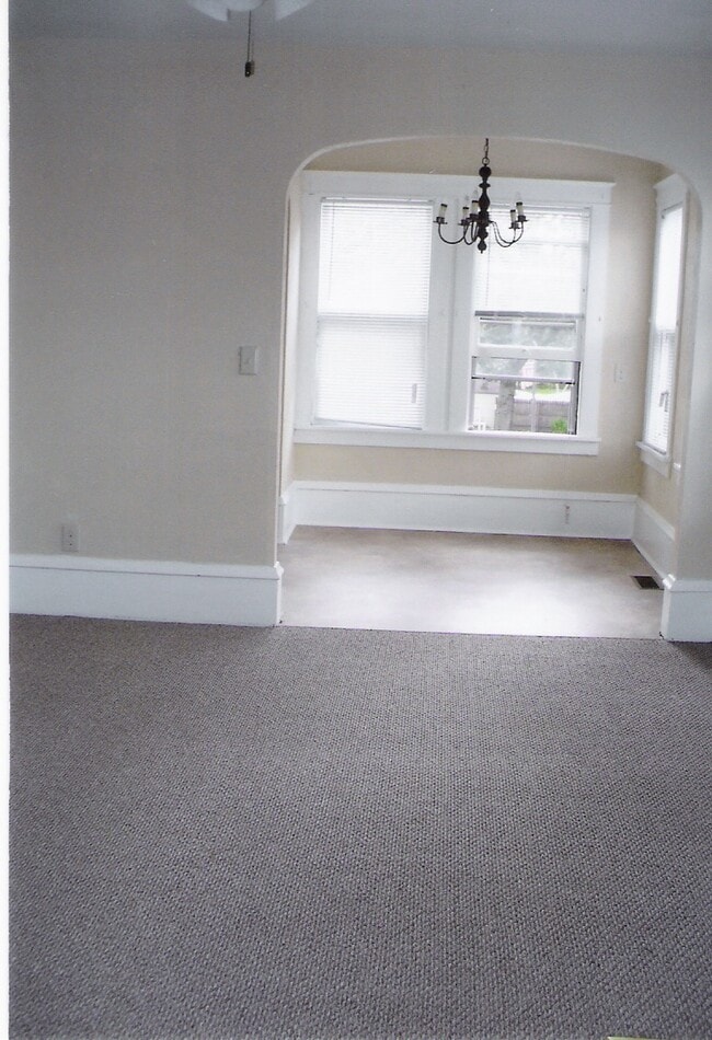 Building Photo - 111 Main Ave W