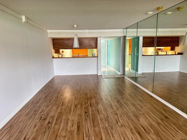 Building Photo - 3511 Village Blvd