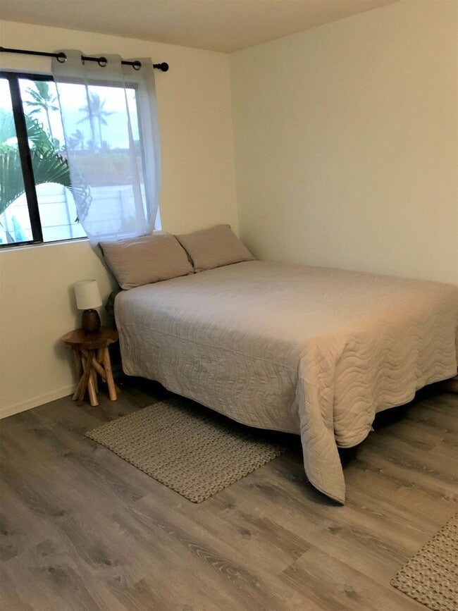 Building Photo - Recently Updated Top Floor Kihei Shores Un...