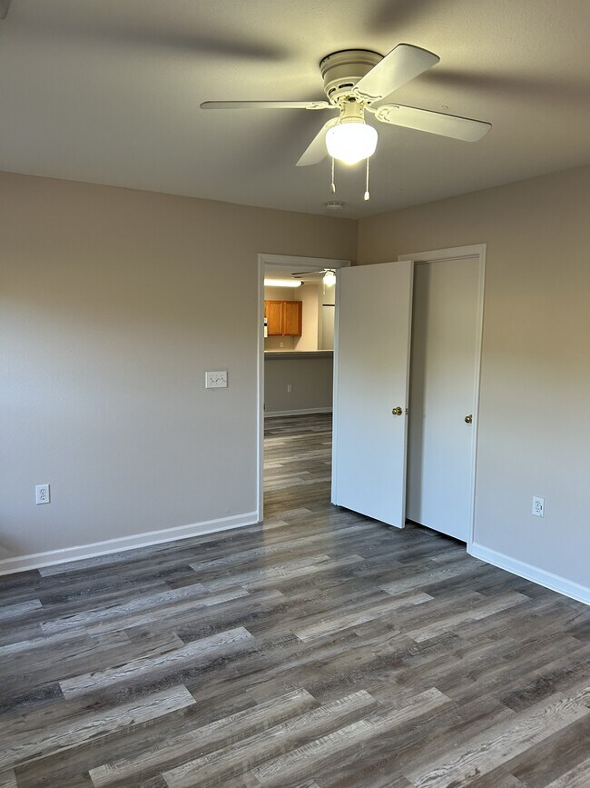Building Photo - 2445 Whetstone Ln