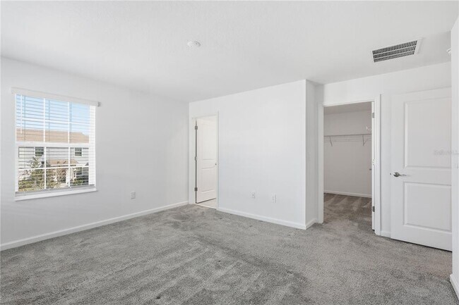 Building Photo - 10672 Words Dr