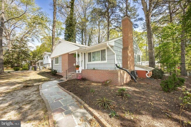 Building Photo - 731 Richwil Dr
