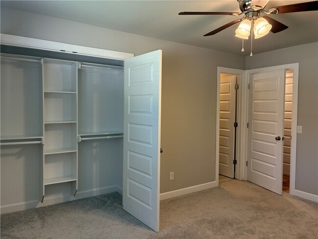 Building Photo - 1 Quantock Hills Dr