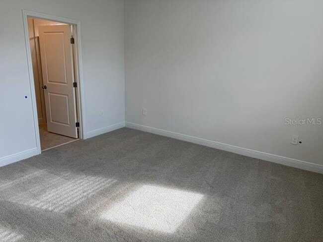 Building Photo - 2249 Hen Rd